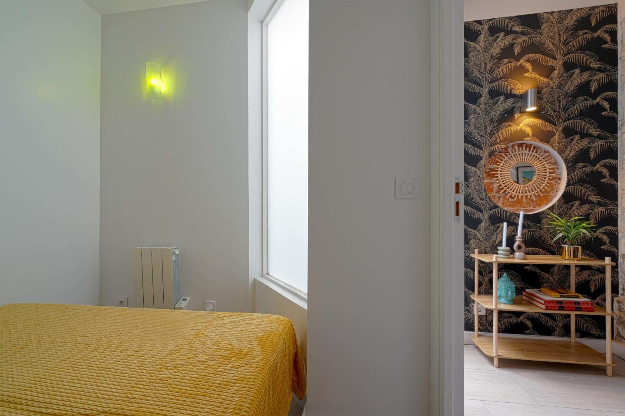 2 Bed Modern Fully Furnish Flat,Close To Buttes Chaumon Park Appartement Parijs Buitenkant foto